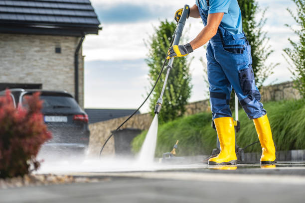 Best Affordable Pressure Washing  in Berlin, WI